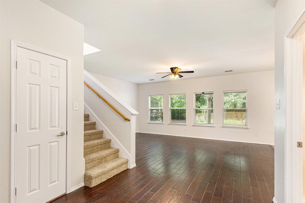 10309 Devin Lane