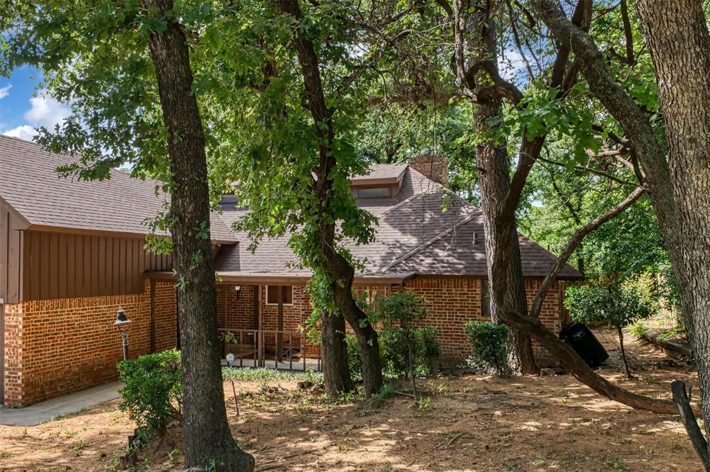 7432 Brentwood Stair Road