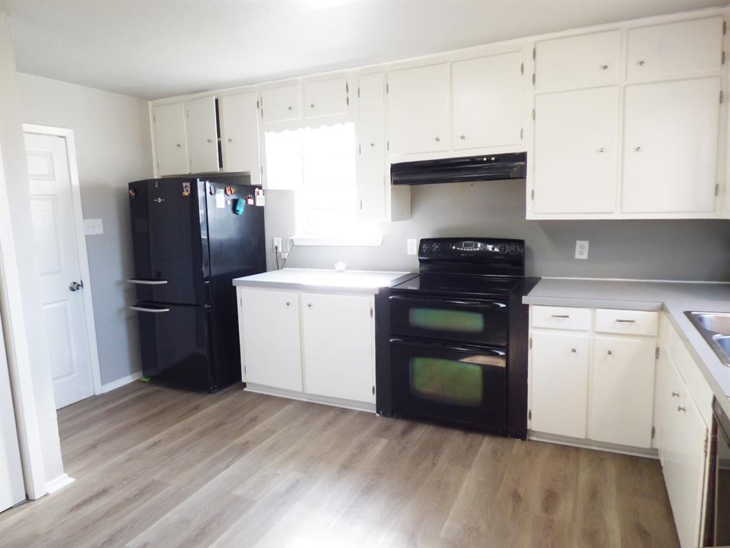 Nickell School Oaks - Residential