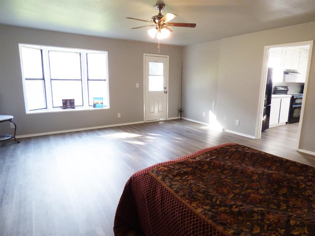 Nickell School Oaks - Residential