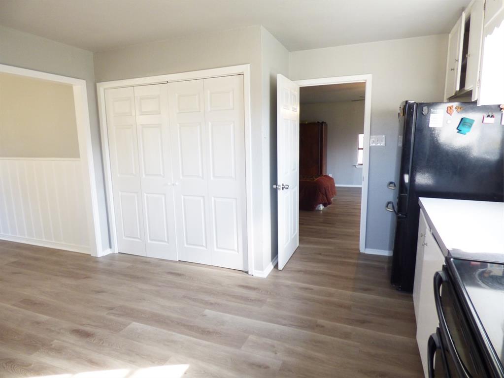 Nickell School Oaks - Residential