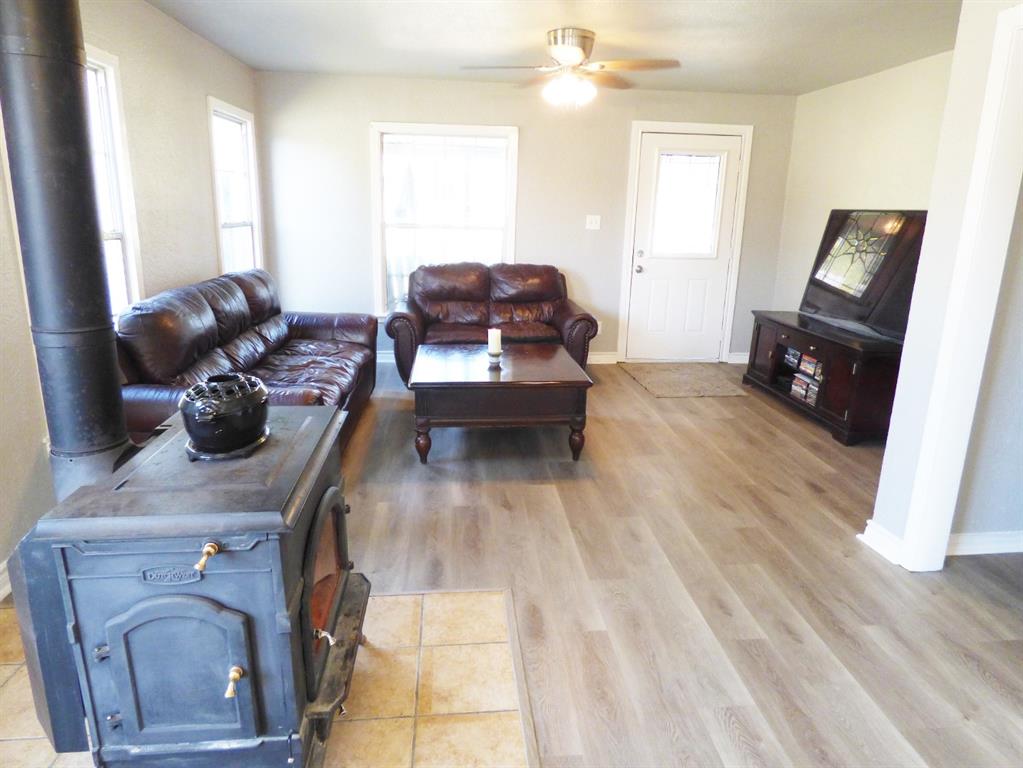 Nickell School Oaks - Residential