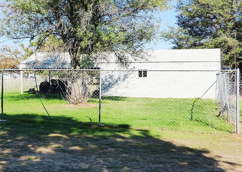 Nickell School Oaks - Residential