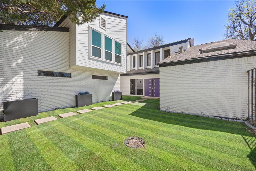 7401 Stillwater Court