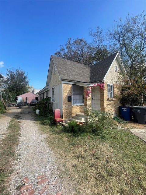 412 Cristler Avenue Dallas TX 75223