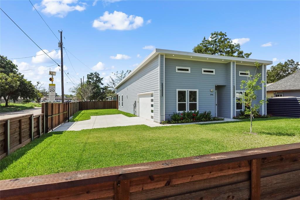 Town Rylie - Residential