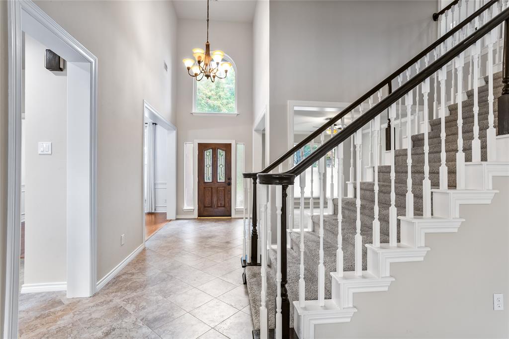 3905 Waynoka Drive