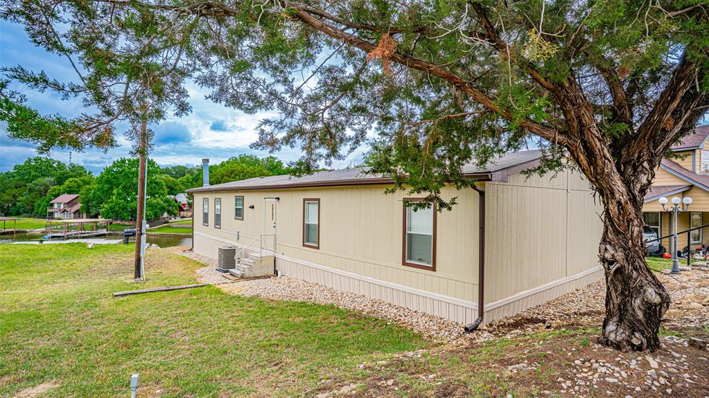 2717 Creek Drive