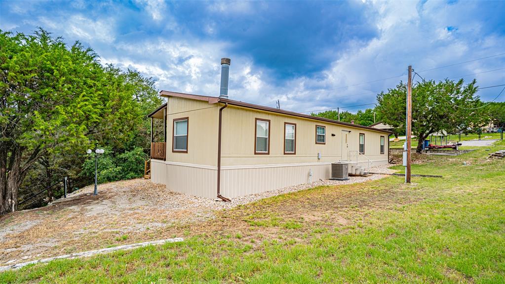 2717 Creek Drive