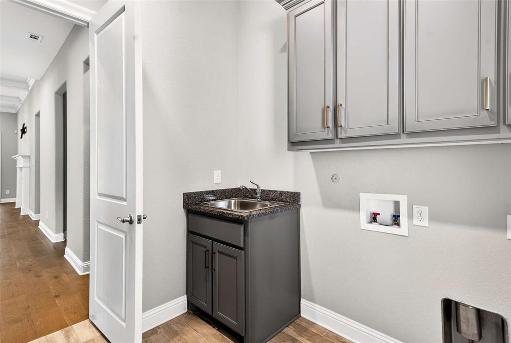 Oakbridge At Flower - Residential