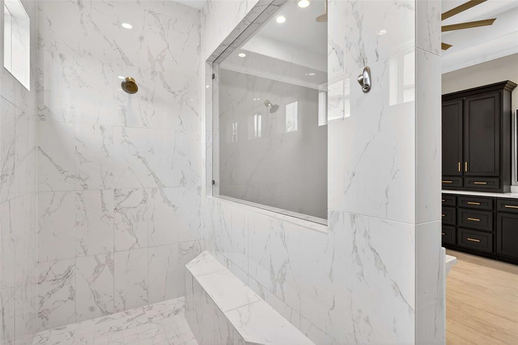 Oakbridge At Flower - Residential