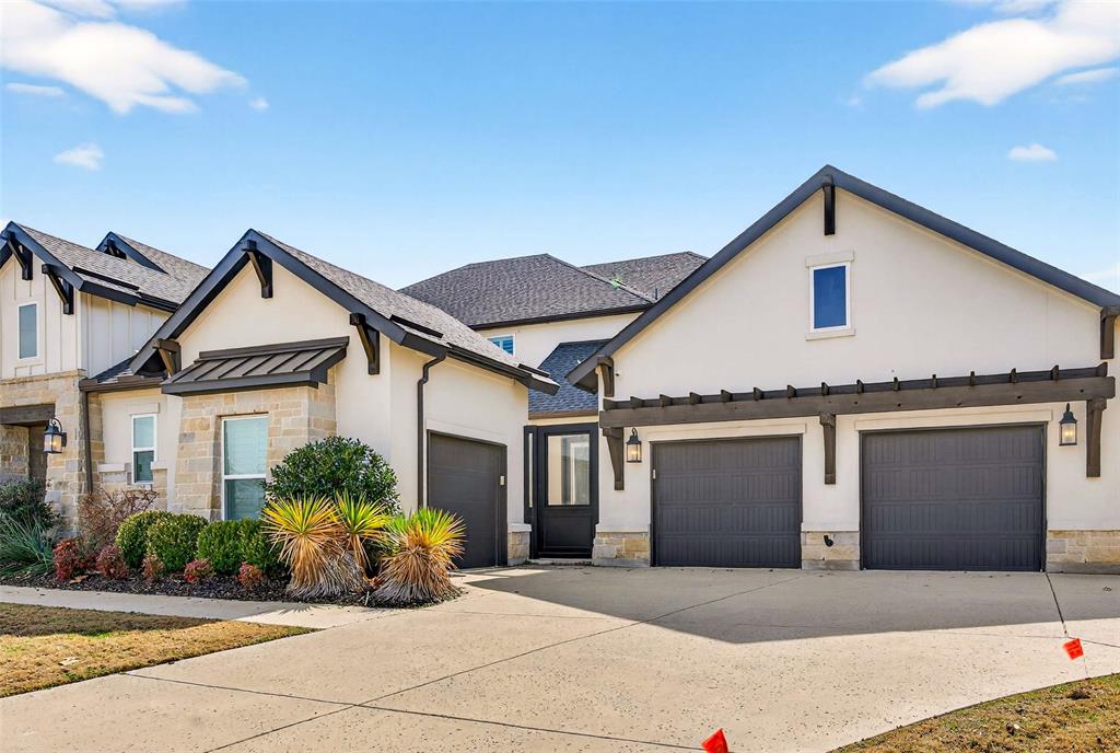 2105 Foxborough Trail