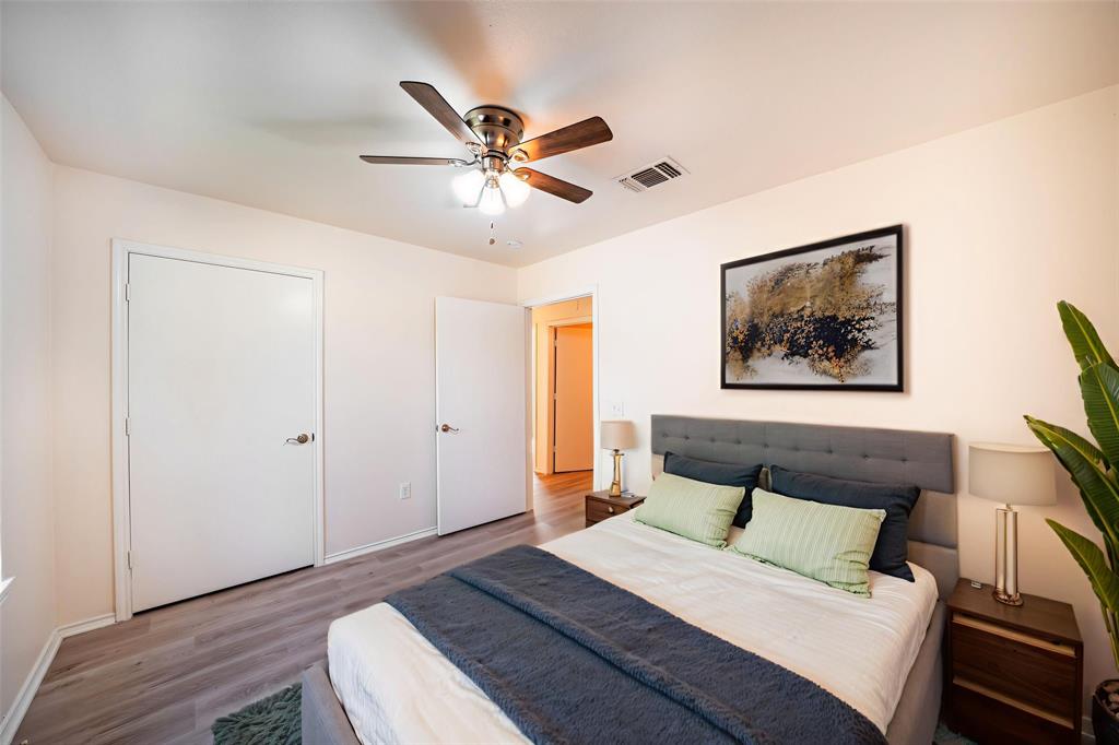 Inglish Add - Residential Lease