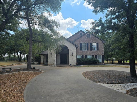 Photo of 437 Sugar Tree Drive, Lipan, TX 76462 (MLS # 21394035)