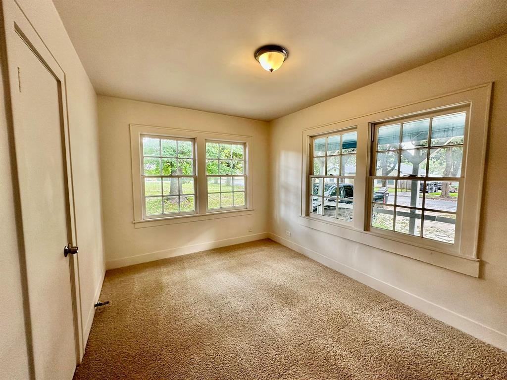 Munson T V Add - Residential