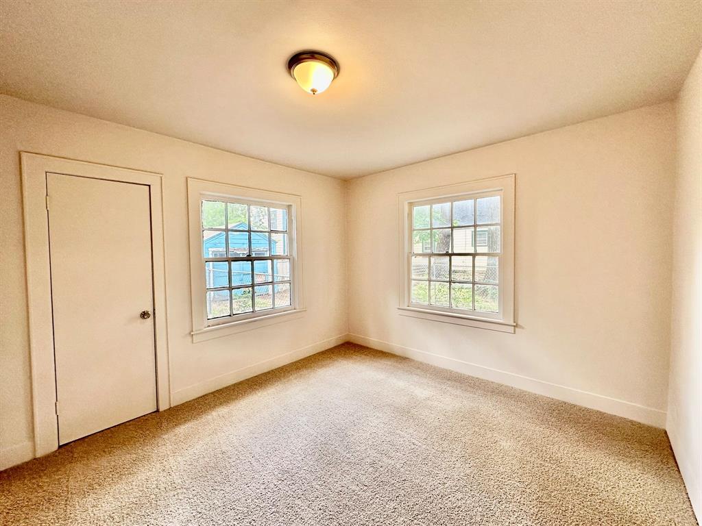 Munson T V Add - Residential