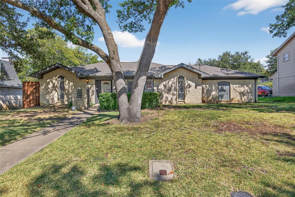 Farmers Branch, Texas 75234, United States, 3 Bedrooms Bedrooms, ,2 BathroomsBathrooms,Residential,Active,225679