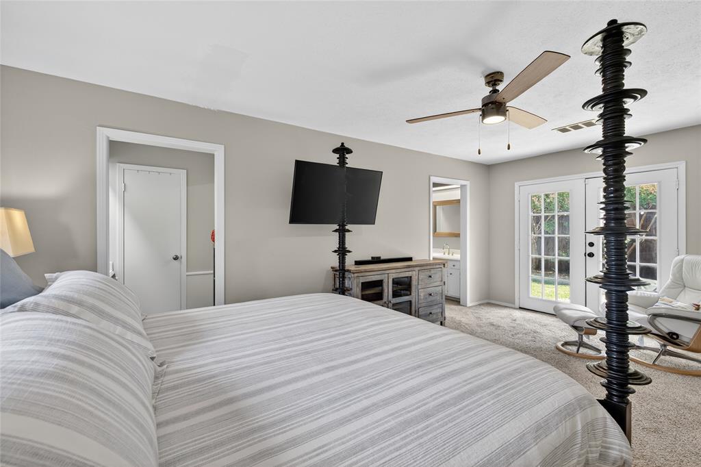 Farmers Branch, Texas 75234, United States, 3 Bedrooms Bedrooms, ,2 BathroomsBathrooms,Residential,Active,225679