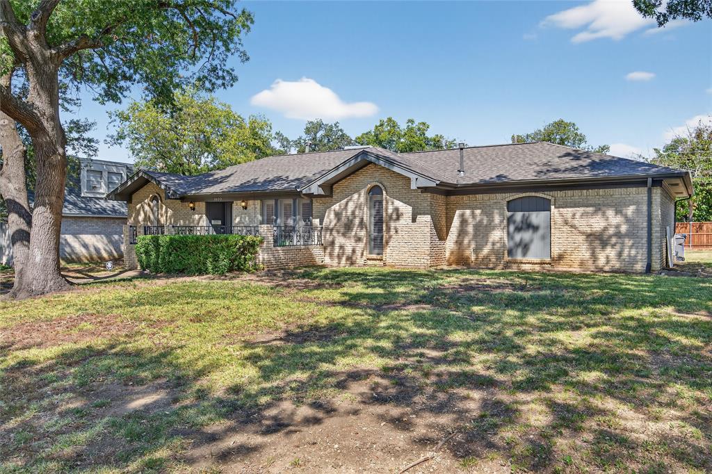Farmers Branch, Texas 75234, United States, 3 Bedrooms Bedrooms, ,2 BathroomsBathrooms,Residential,Active,225679