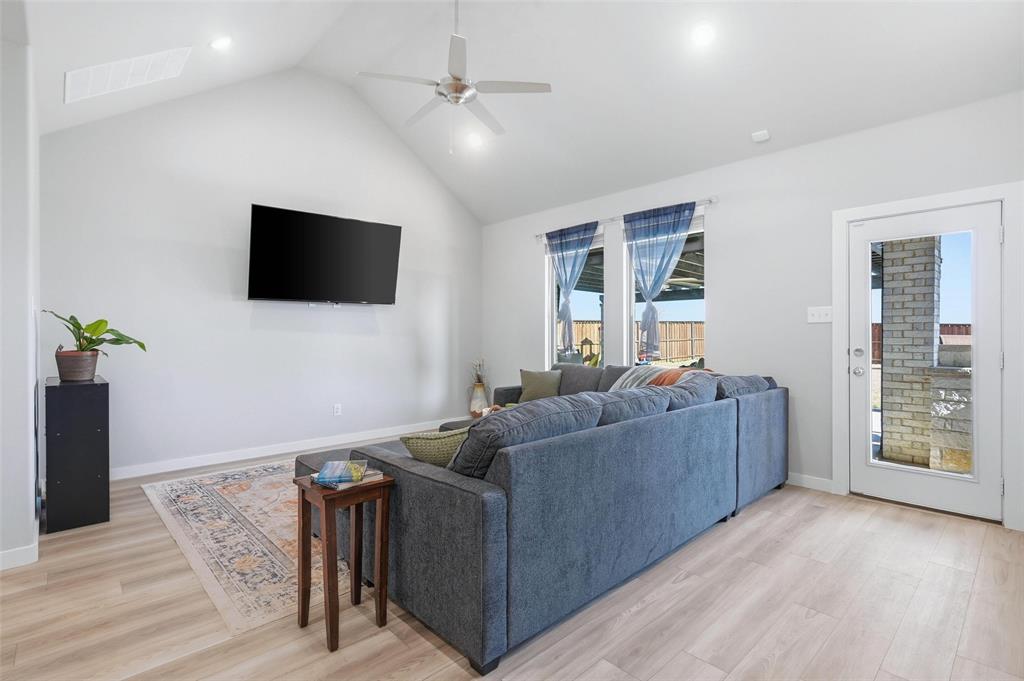 Ventana Ph 6a-2 - Residential