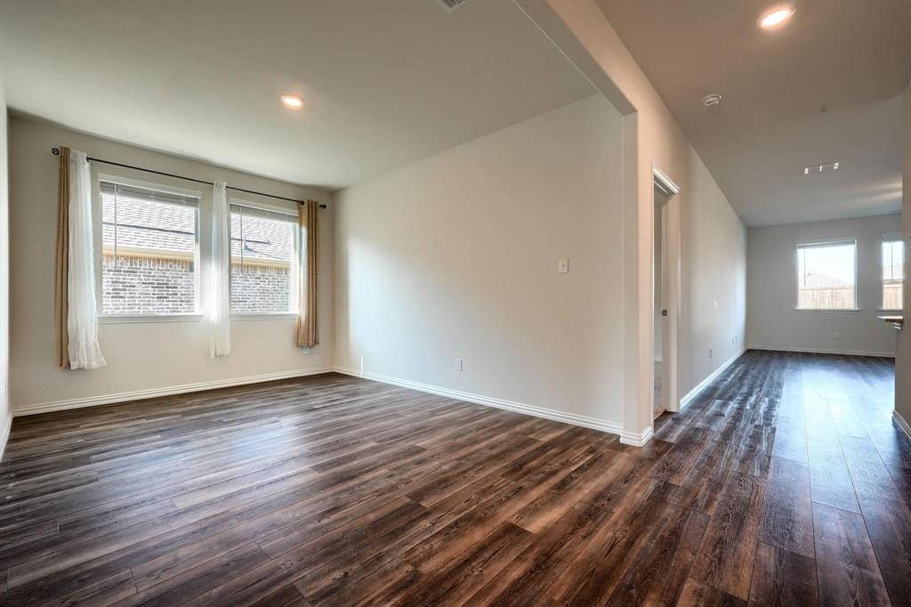 6033 Hightower Street