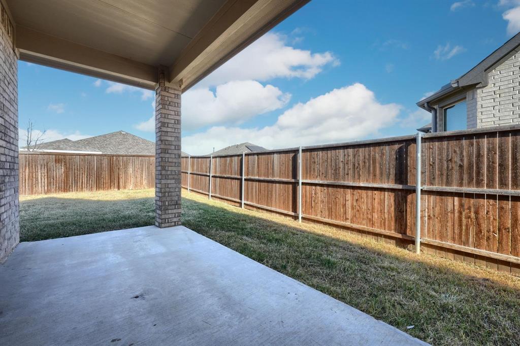 6033 Hightower Street