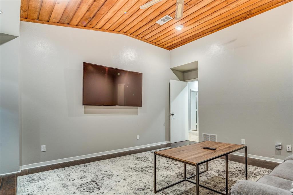 Prestonwood - Residential Lease