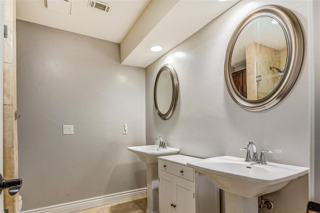 Prestonwood - Residential Lease