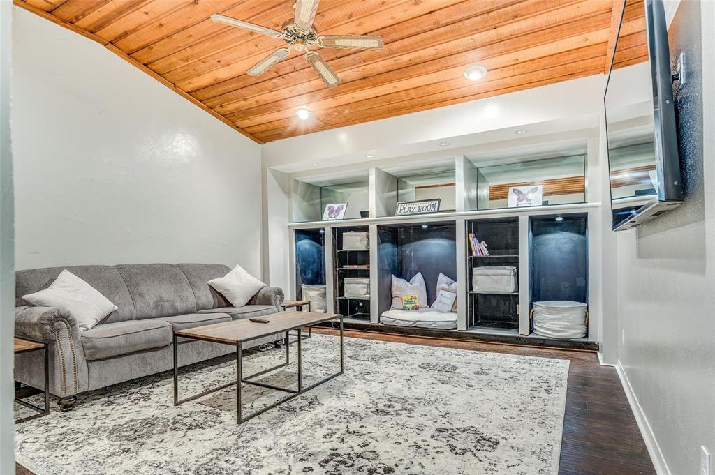 Prestonwood - Residential Lease