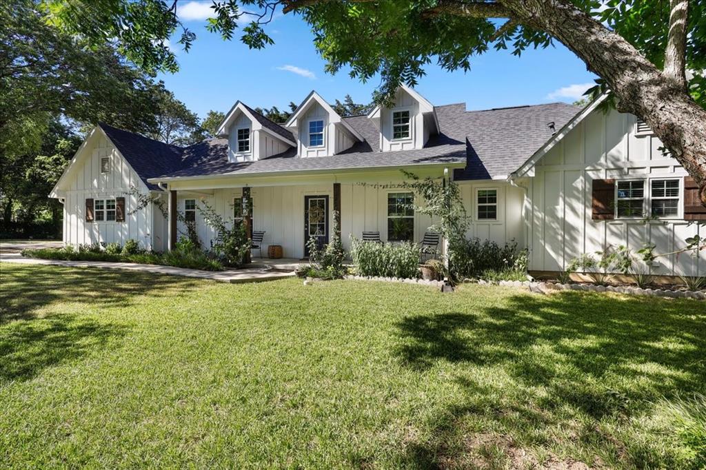 325 Short Street