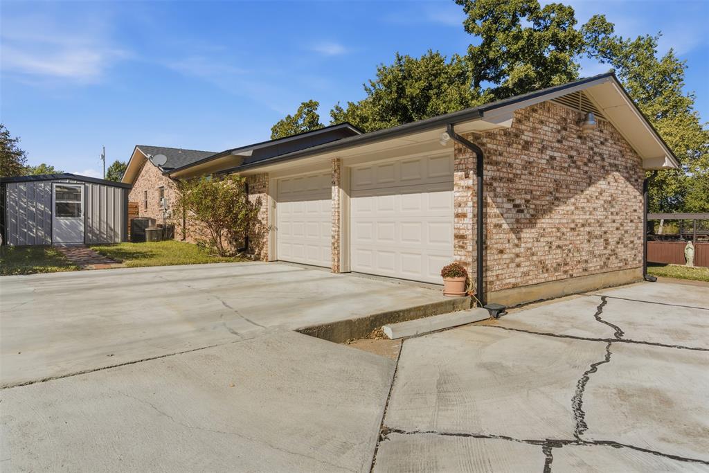 Leon & H Blum - Residential