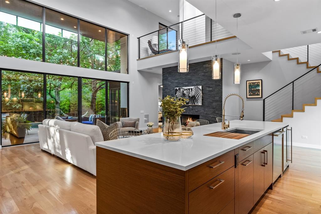 FOREST HILLS 2 - Residential