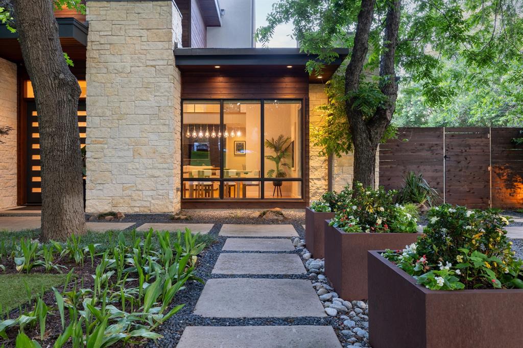 FOREST HILLS 2 - Residential