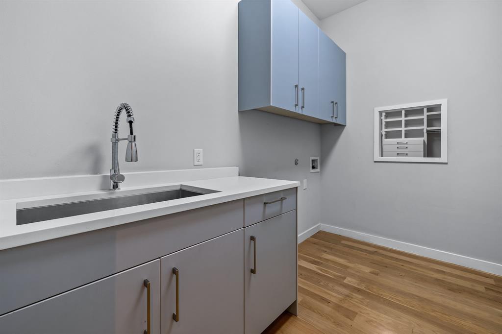 FOREST HILLS 2 - Residential