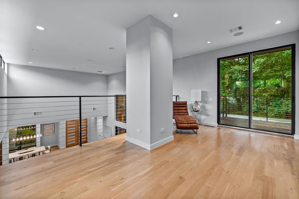 FOREST HILLS 2 - Residential