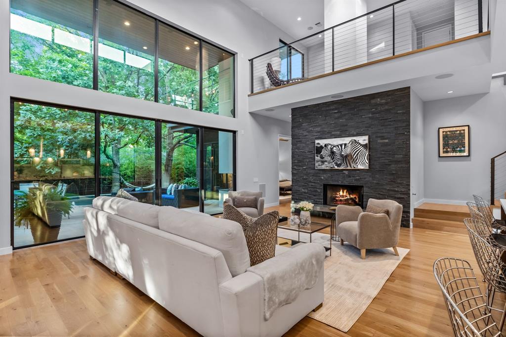 FOREST HILLS 2 - Residential