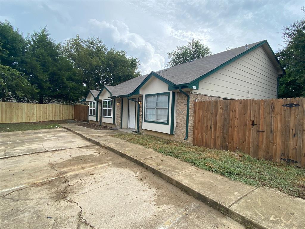 311 Kings Way Drive