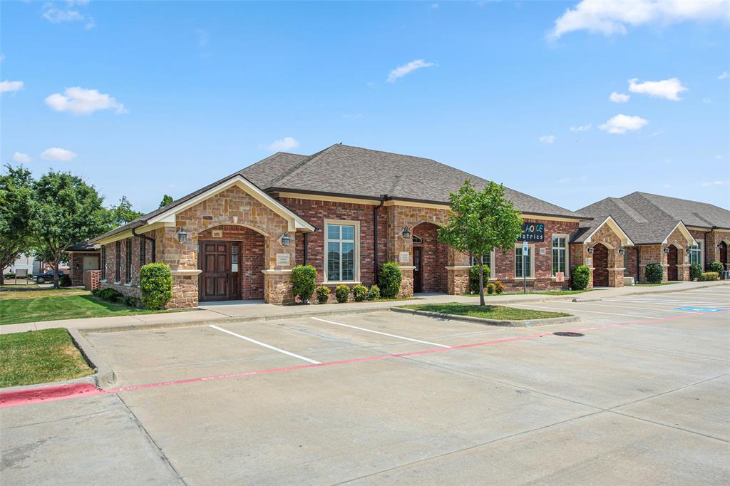 425 Old Newman Road Building 6