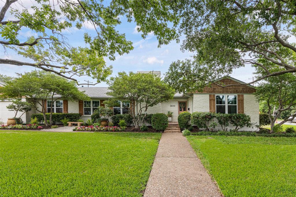3600 Manderly Place