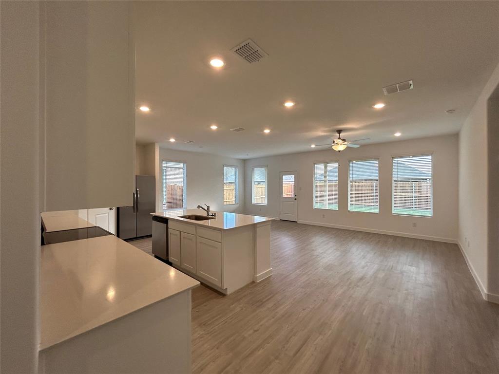 BRIDGEWATER PHASE 8 (GCN) - Residential Lease