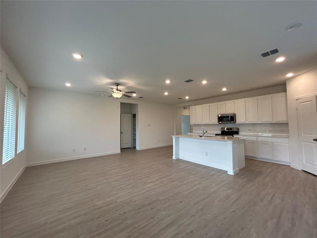 BRIDGEWATER PHASE 8 (GCN) - Residential Lease