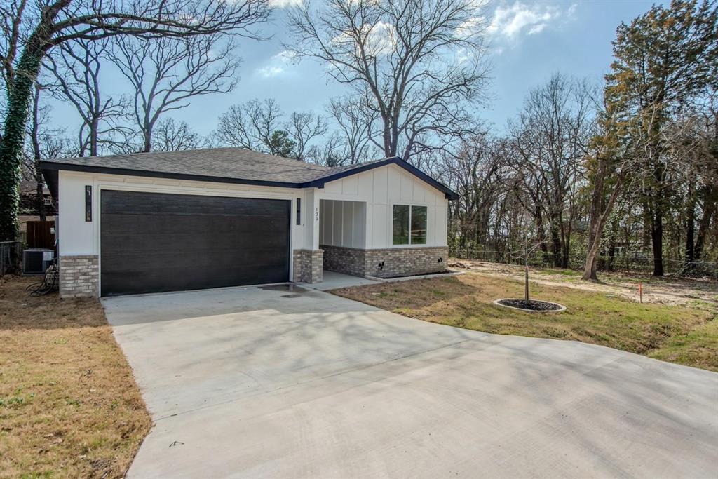 139 Forest Oaks Drive