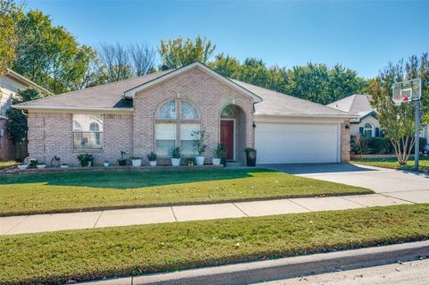 Tiny photo for 6733 Big Springs Drive, Arlington, TX 76001 (MLS # 21100395)