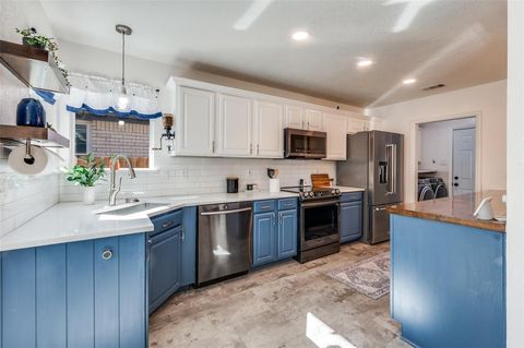 Tiny photo for 6733 Big Springs Drive, Arlington, TX 76001 (MLS # 21100395)