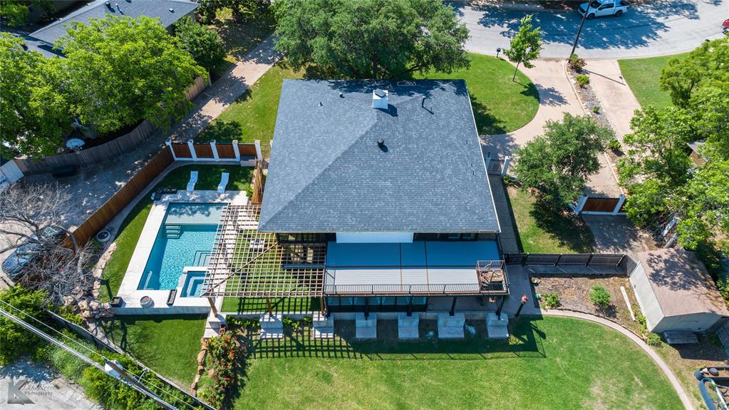 718 Byrd Drive