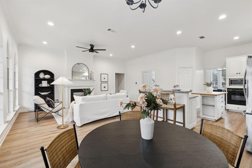 Lakehill Manor Addition - Residential