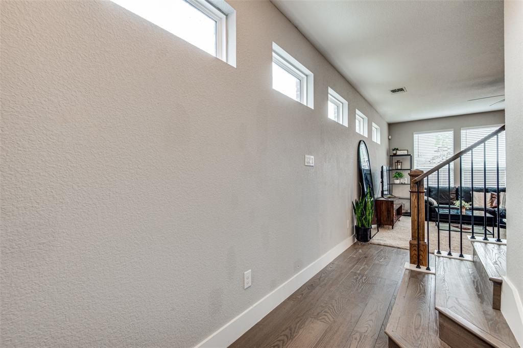 Amour Vallee Condos - Residential