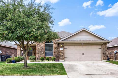 Photo of 10212 Almondtree Drive, Fort Worth, TX 76140 (MLS # 21351335)