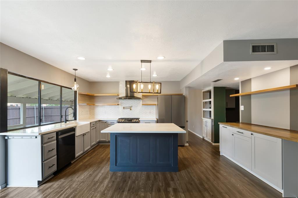 6533 Mesquite Trail