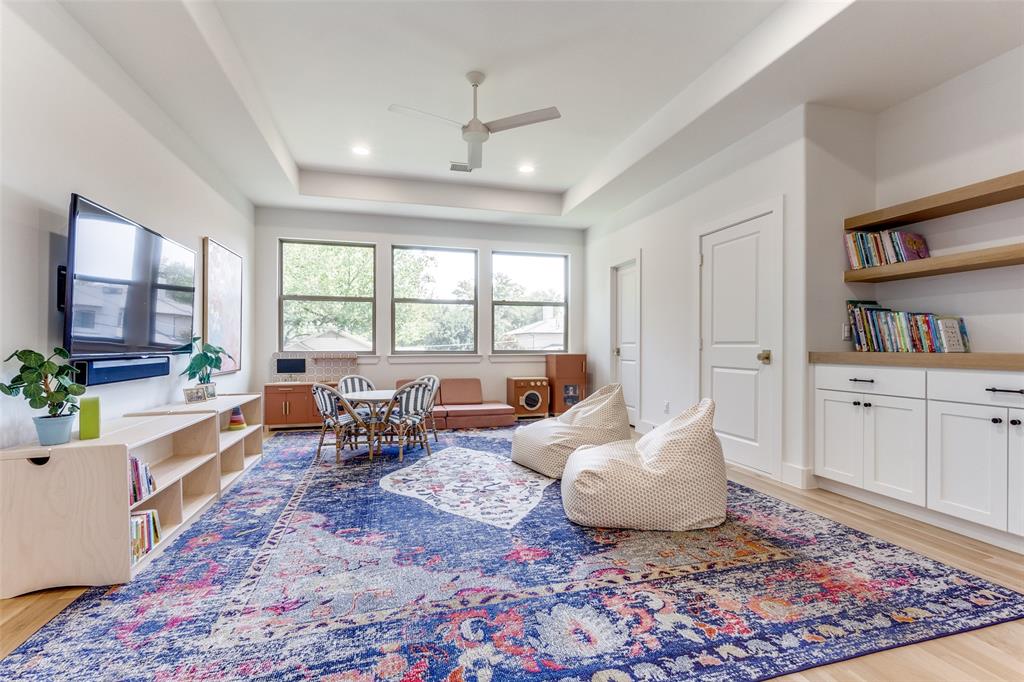 Lake Highlands Estates - Residential